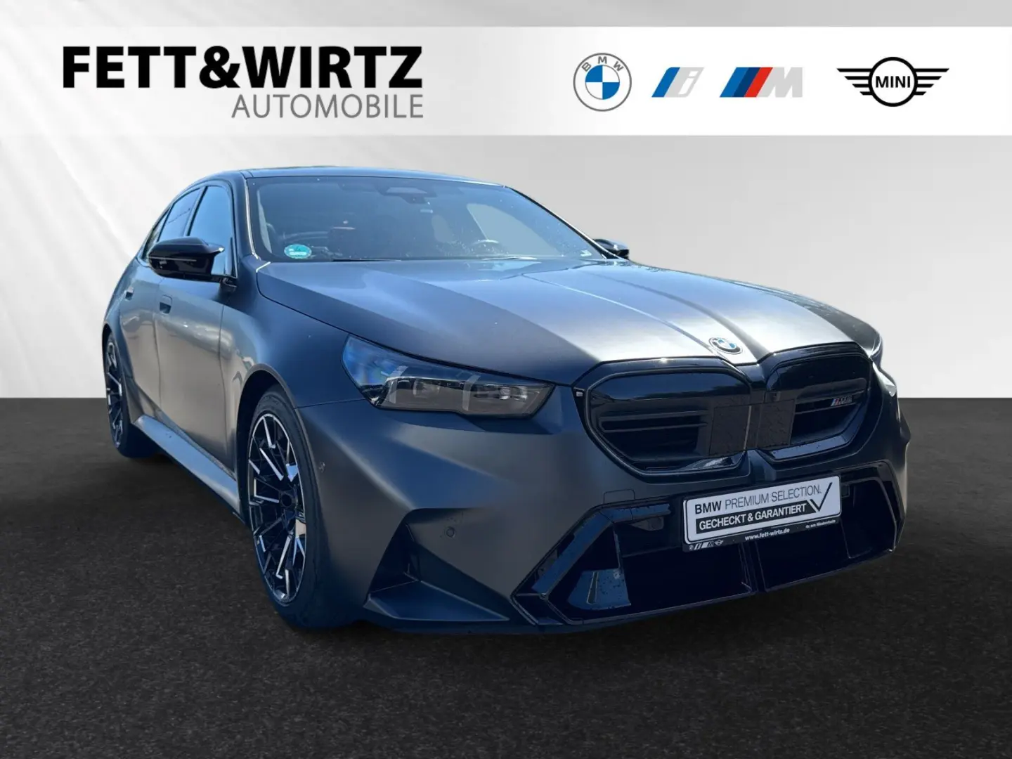 M5 Limousine  € 1.190 Zubehörbonus MDriver'sPack