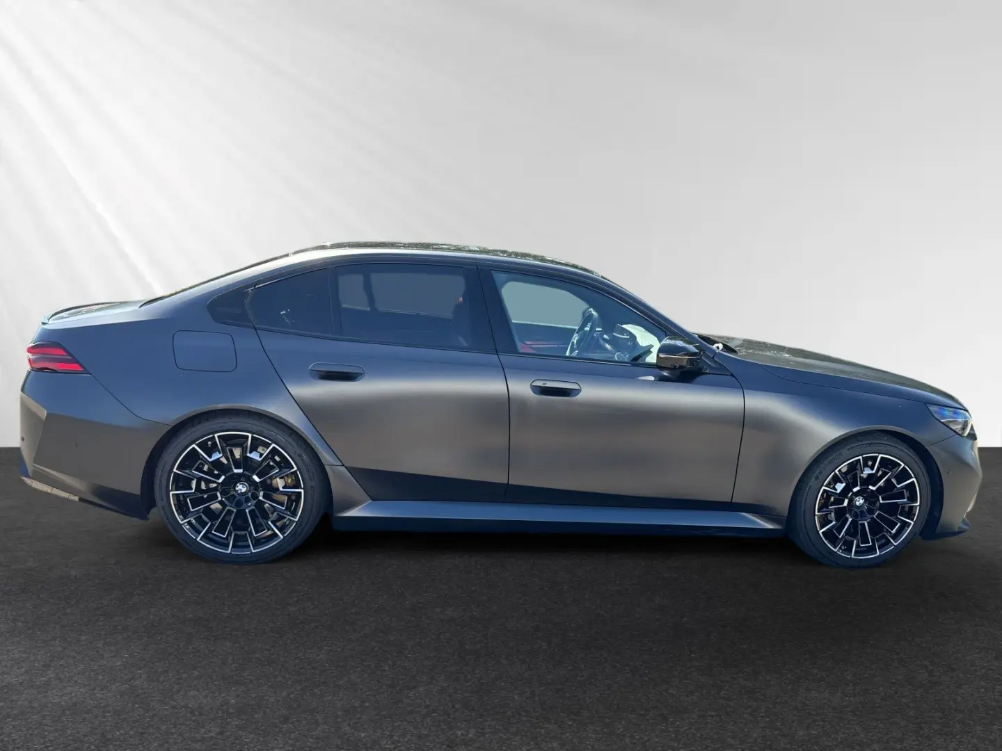 M5 Limousine  € 1.190 Zubehörbonus MDriver'sPack