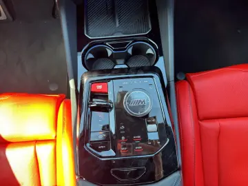 M5 Limousine  € 1.190 Zubehörbonus MDriver'sPack