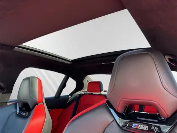 M5 Limousine  € 1.190 Zubehörbonus MDriver'sPack