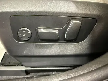 M5 Limousine AHK M Drivers Carbon Ext ACC 360