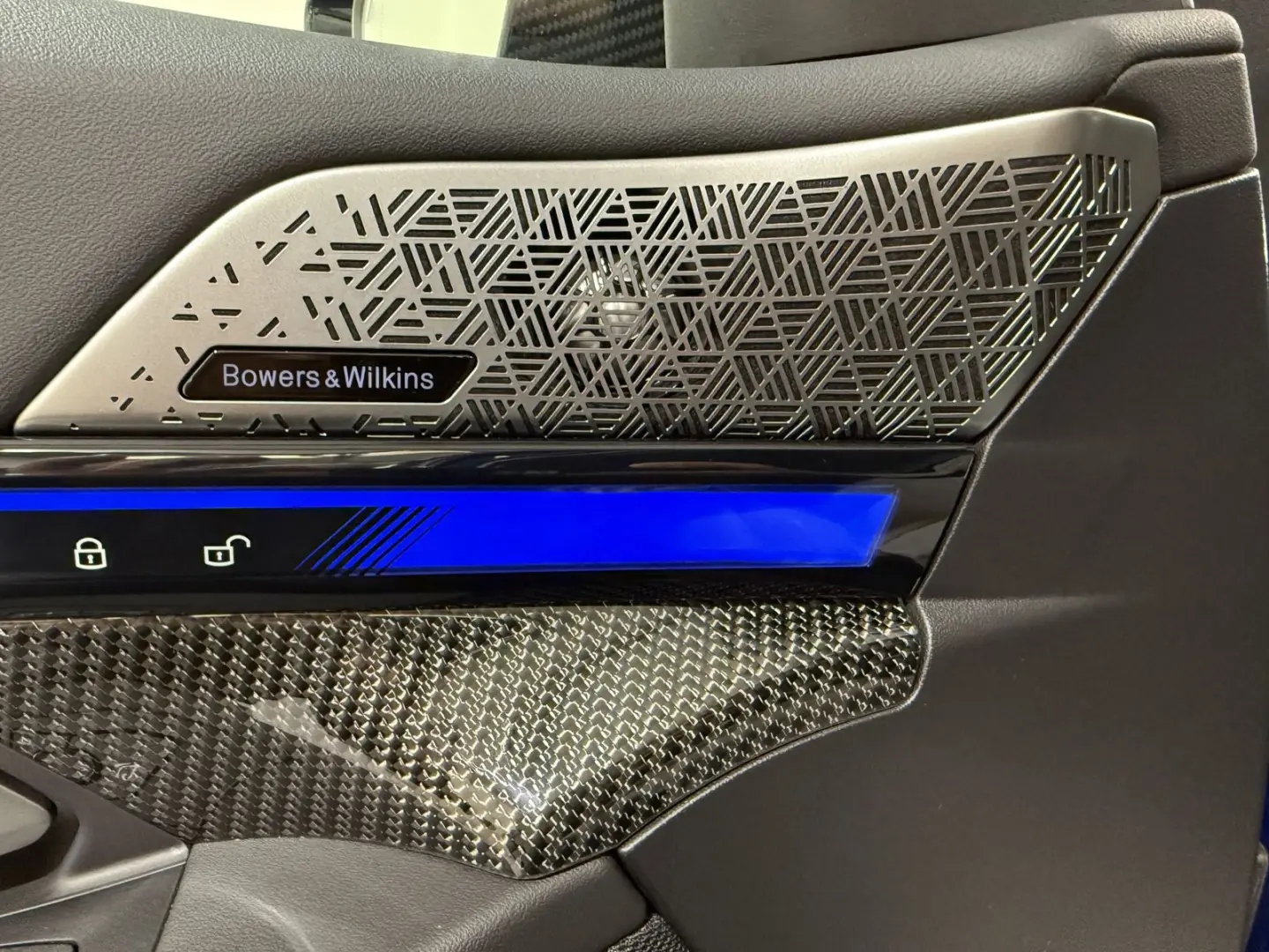 M5 Limousine AHK M Drivers Carbon Ext ACC 360