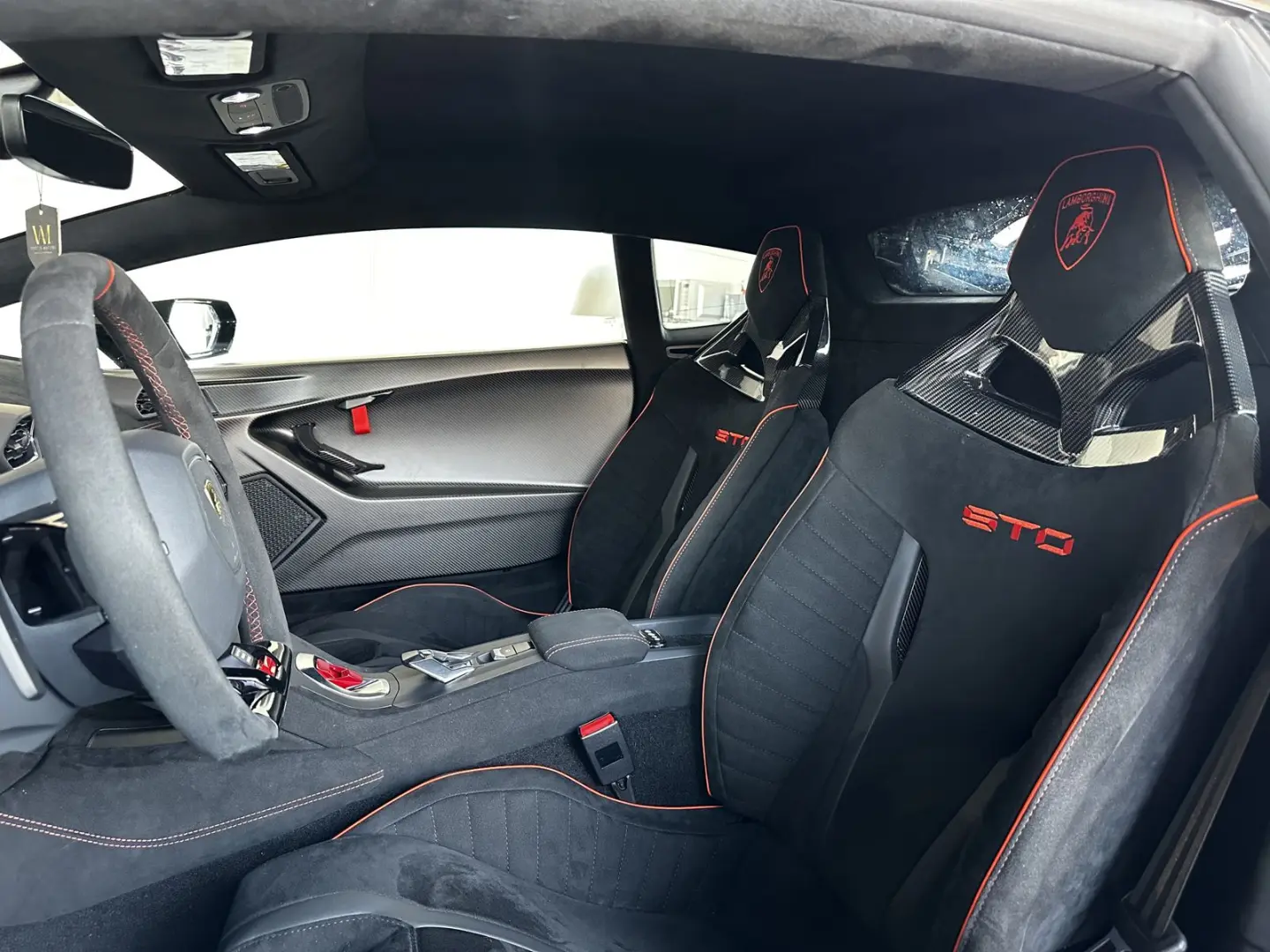 Huracán STO  LIFT V10 WARRANTY AKRAPOVIC