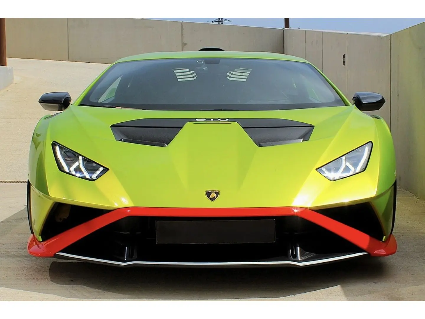 Huracán STO 5.2 V10 640 RWD LDF7