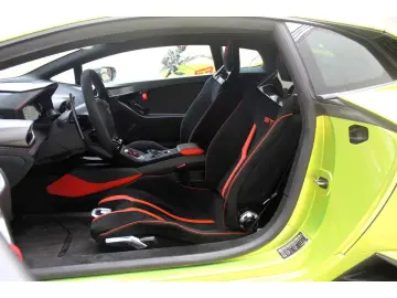 Huracán STO 5.2 V10 640 RWD LDF7