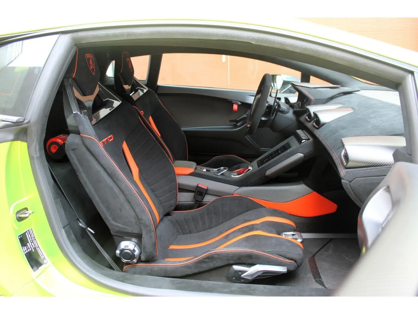 Huracán STO 5.2 V10 640 RWD LDF7