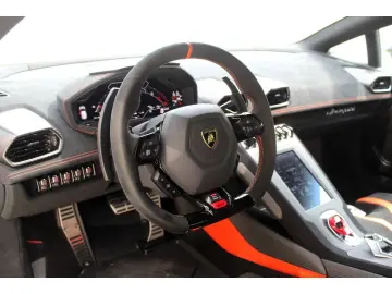 Huracán STO 5.2 V10 640 RWD LDF7