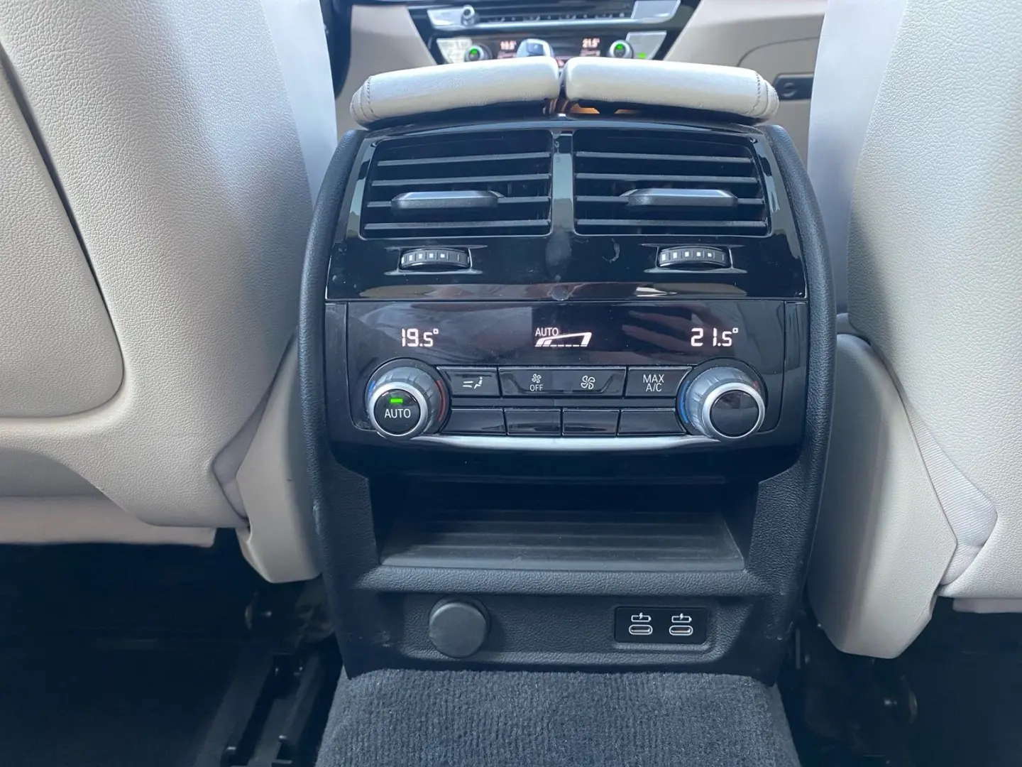 640i xDrive Gran Turismo M Sport HUD Pano H K