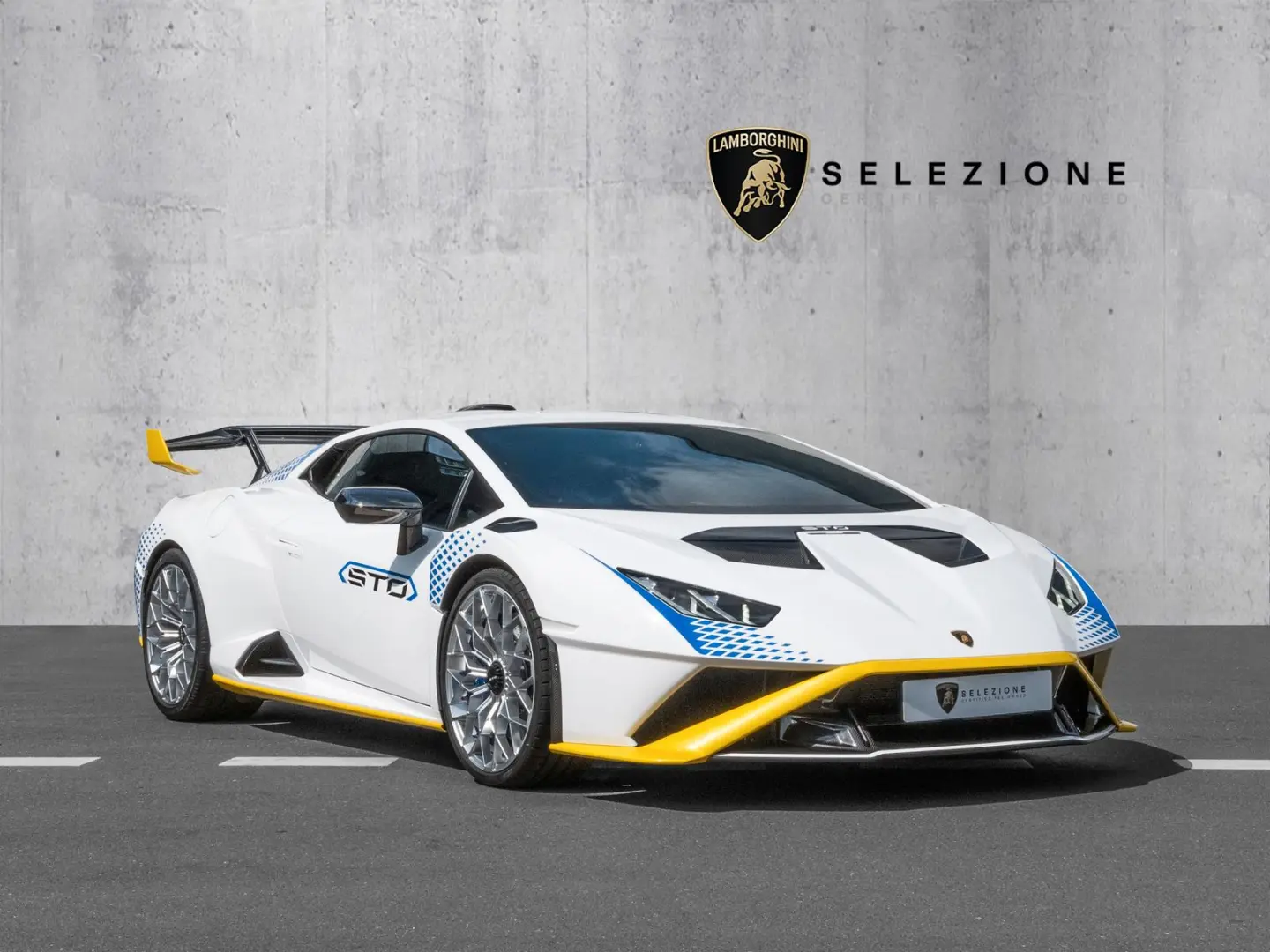 Huracan STO Bianco Monocerus  Lifting System