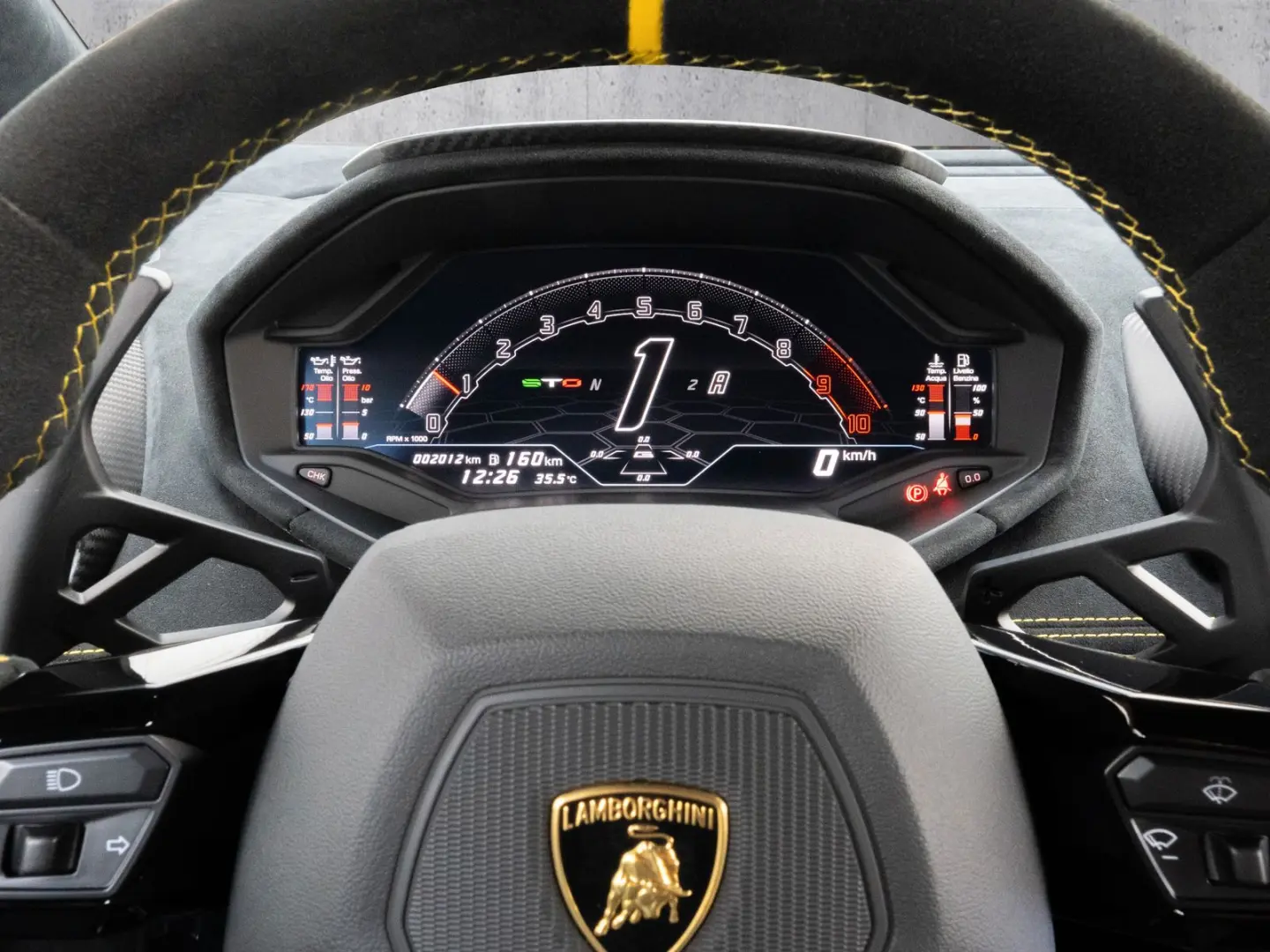 Huracan STO Bianco Monocerus  Lifting System