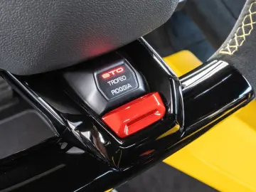 Huracan STO Bianco Monocerus  Lifting System