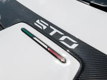 Huracan STO Bianco Monocerus  Lifting System