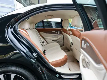 E 300 de Exclusive Distr. LED HUD Navi Kamera Ke