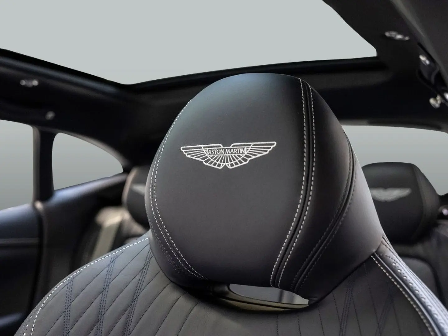 DBX Concours Blue Dark Knight