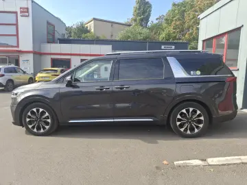 KIA CARNIVAL NOBLESS