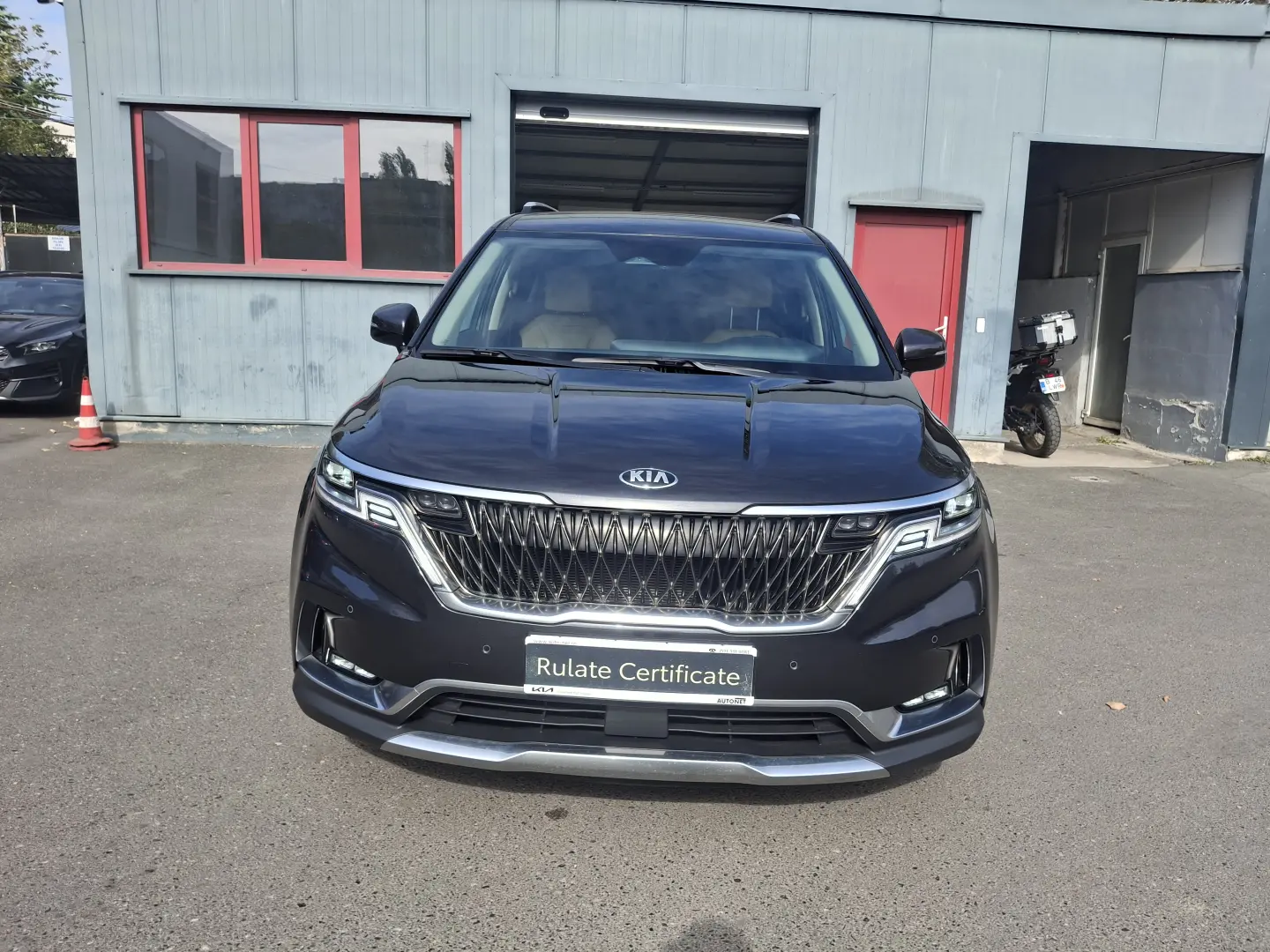 KIA CARNIVAL NOBLESS