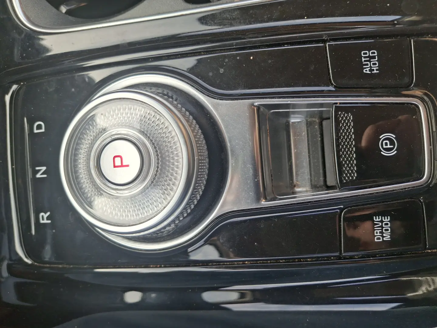 KIA CARNIVAL NOBLESS