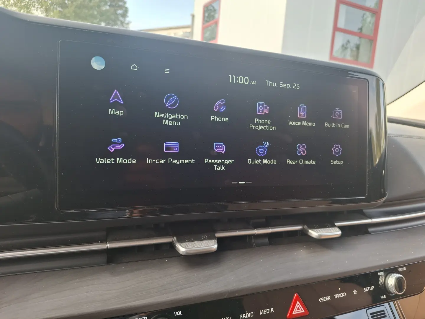 KIA CARNIVAL NOBLESS