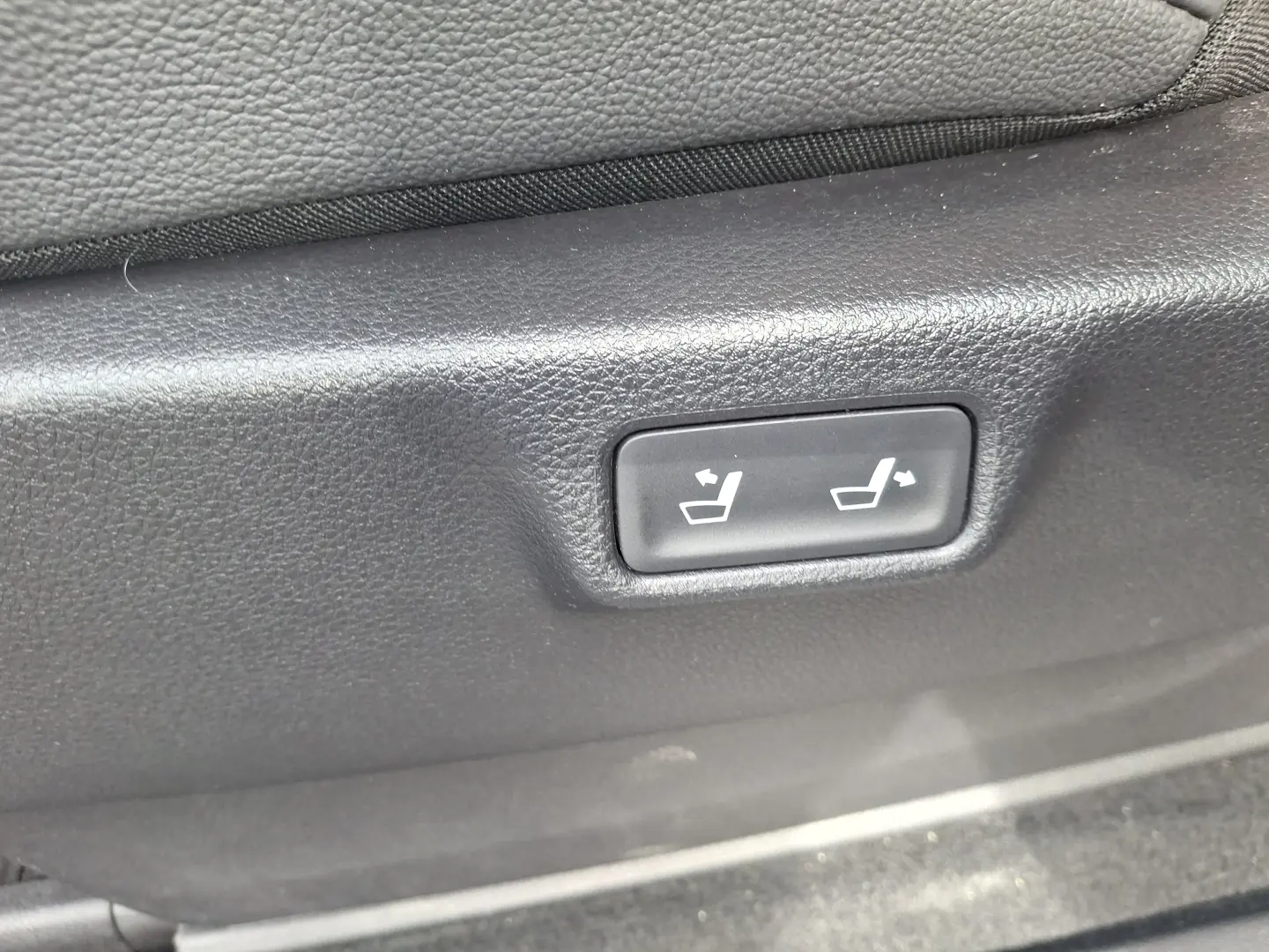 KIA CARNIVAL NOBLESS