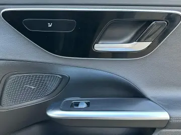 Mercedes Benz C 300 AMG