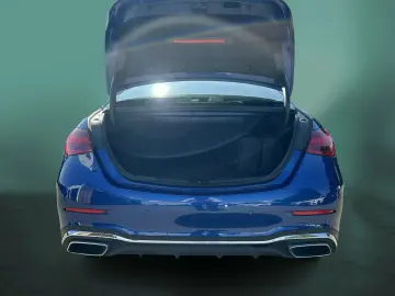Mercedes Benz C 300 e AMG