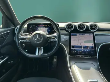 Mercedes Benz C 300 e AMG