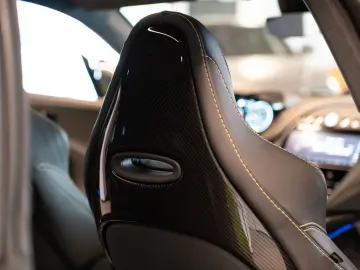 DBX 4.0 V8 DBX707  Carbon PPF