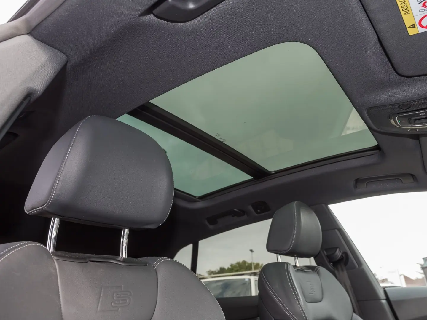 Q8 60 TFSIe Q 2x S LINE BLACK LM22 PANO MEMORY H