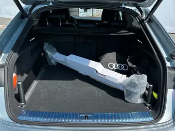 Q8 60 TFSI   360 kW  e Quattro