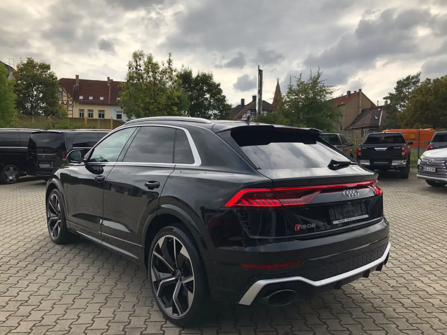 RSQ8 RS Q8 4.0 TFSI quattro