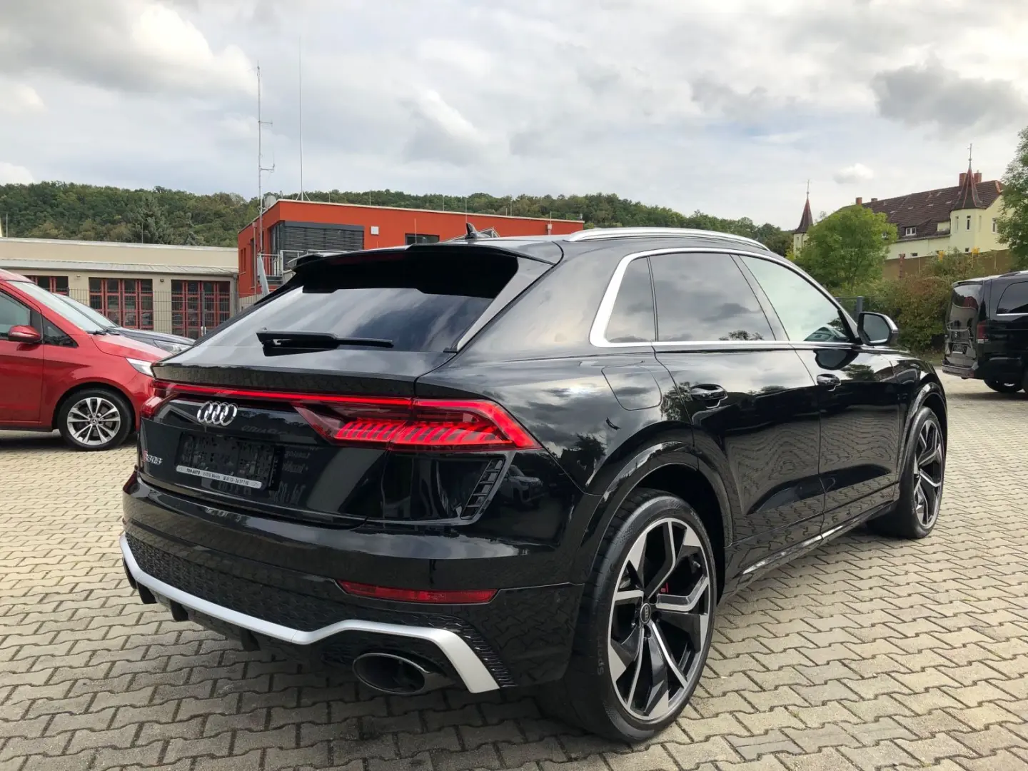 RSQ8 RS Q8 4.0 TFSI quattro