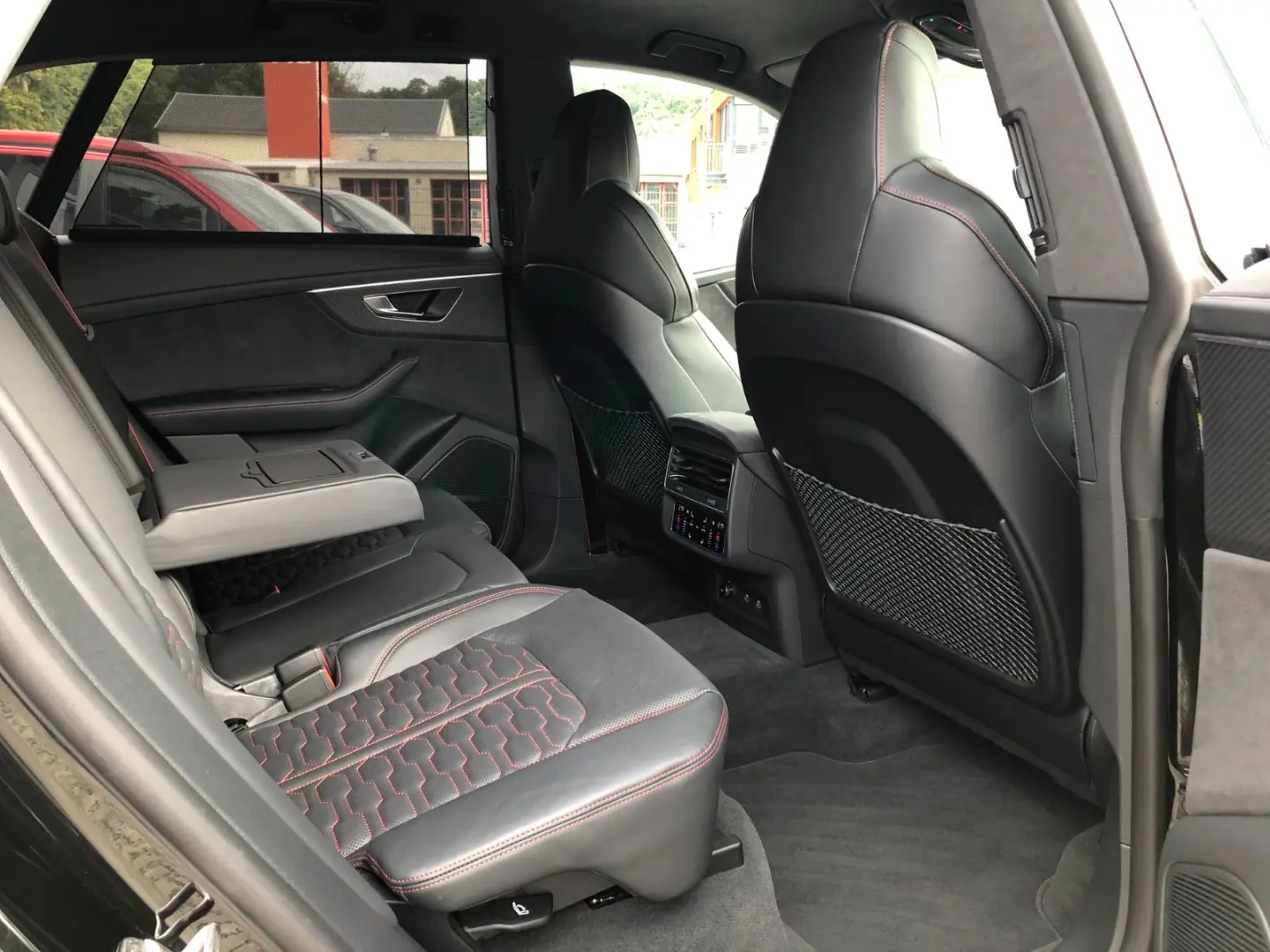 RSQ8 RS Q8 4.0 TFSI quattro