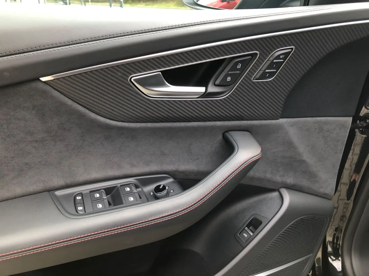 RSQ8 RS Q8 4.0 TFSI quattro