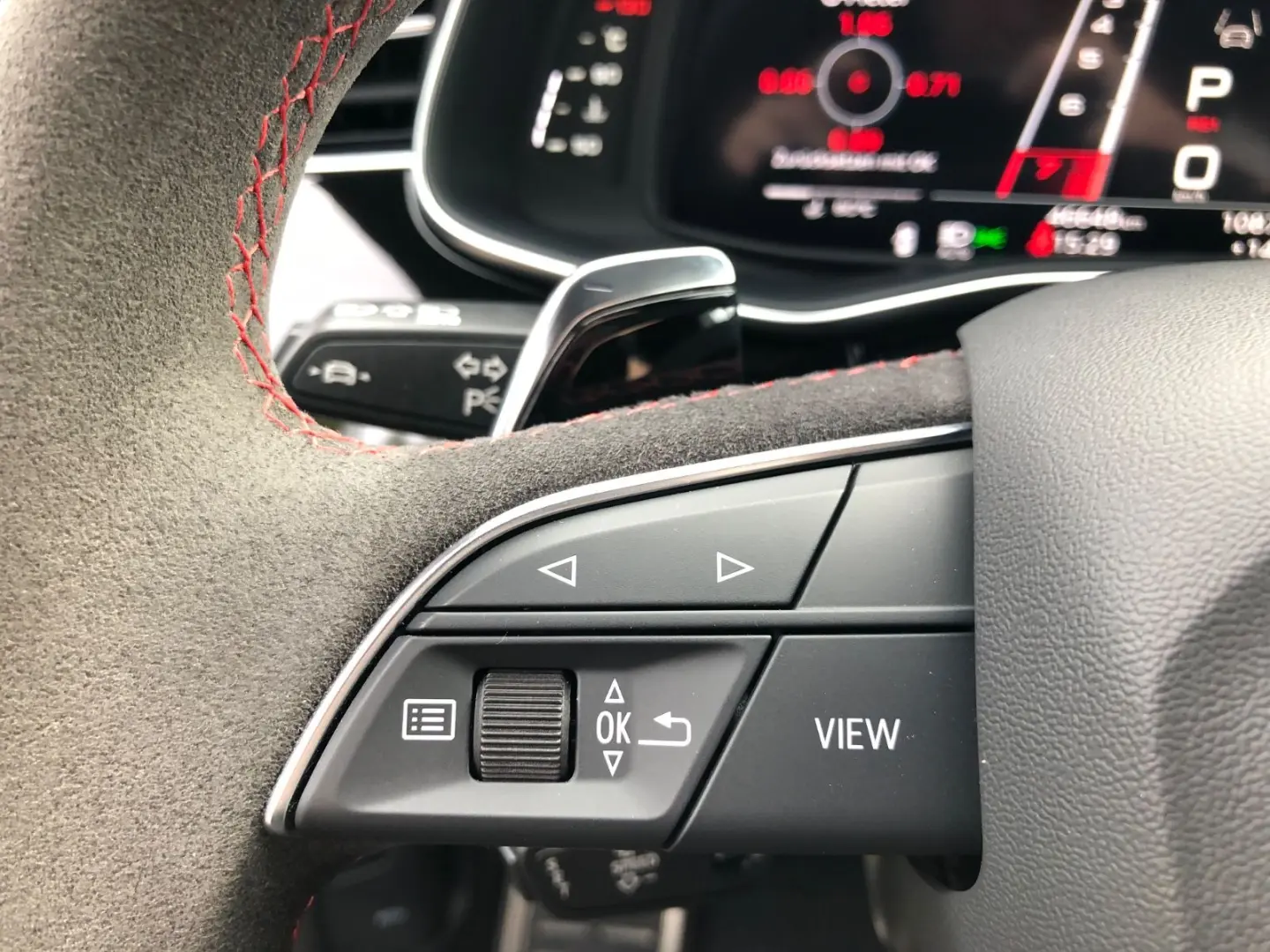 RSQ8 RS Q8 4.0 TFSI quattro