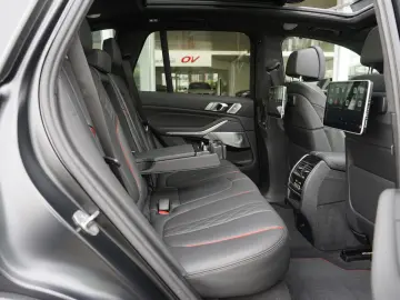 X5 M50ix Edition Black 3xTV 2xAchs Bowers Carbon