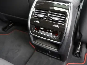 X5 M50ix Edition Black 3xTV 2xAchs Bowers Carbon