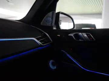 X5 M50ix Edition Black 3xTV 2xAchs Bowers Carbon