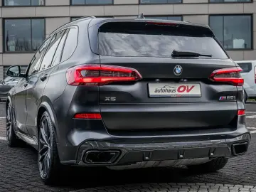 X5 M50ix Edition Black 3xTV 2xAchs Bowers Carbon