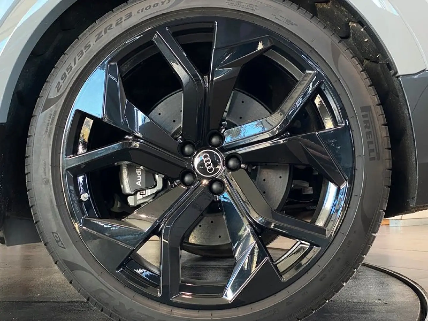 RSQ8 DynamikPlus Pano Sbel B&O HUD AHK RS-Abgas