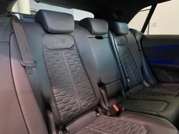 RSQ8 DynamikPlus Pano Sbel B&O HUD AHK RS-Abgas