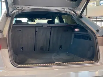 RSQ8 DynamikPlus Pano Sbel B&O HUD AHK RS-Abgas