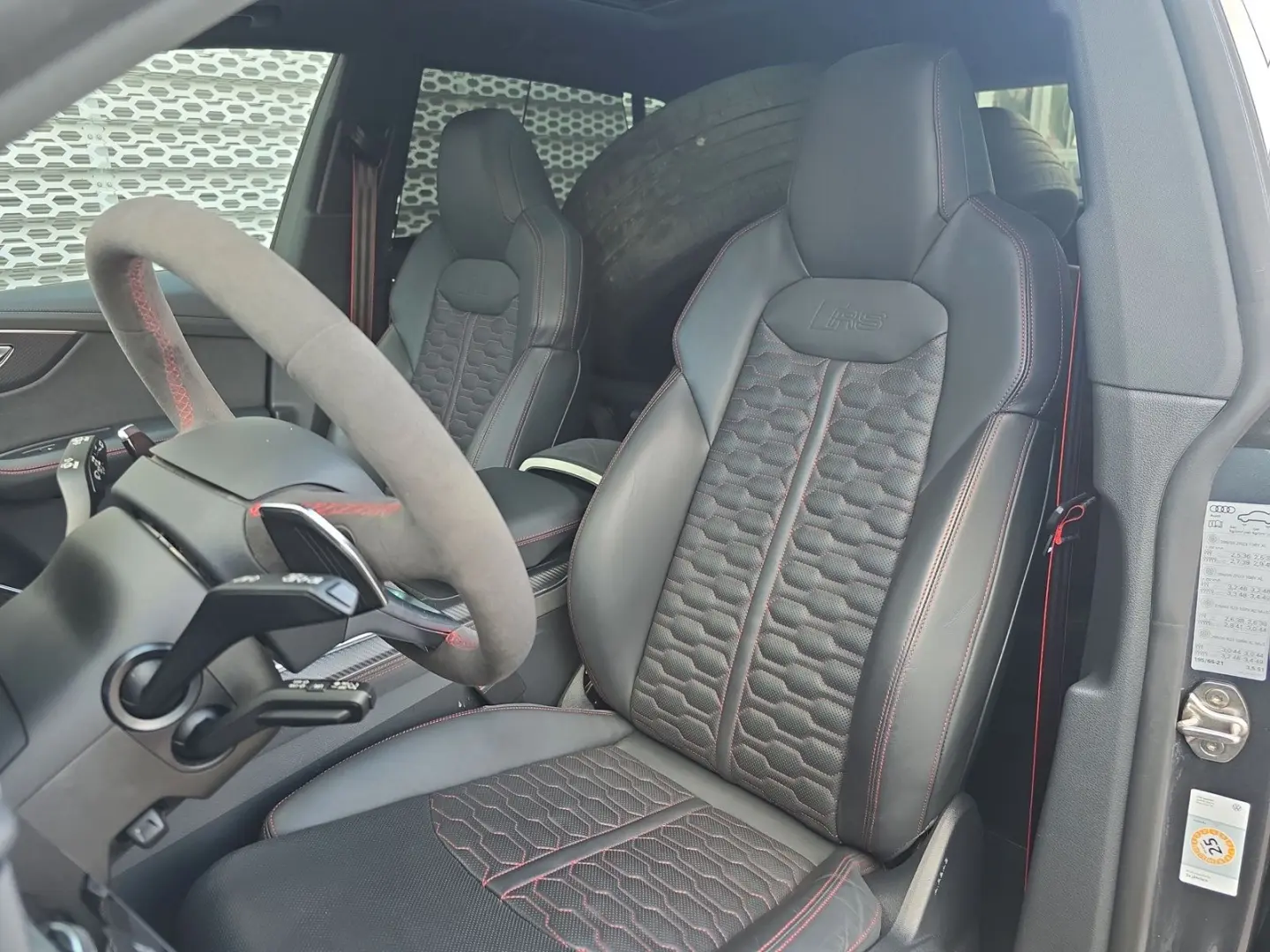 RSQ8 AHK PANO KERAMIK LEDER UPE 175T