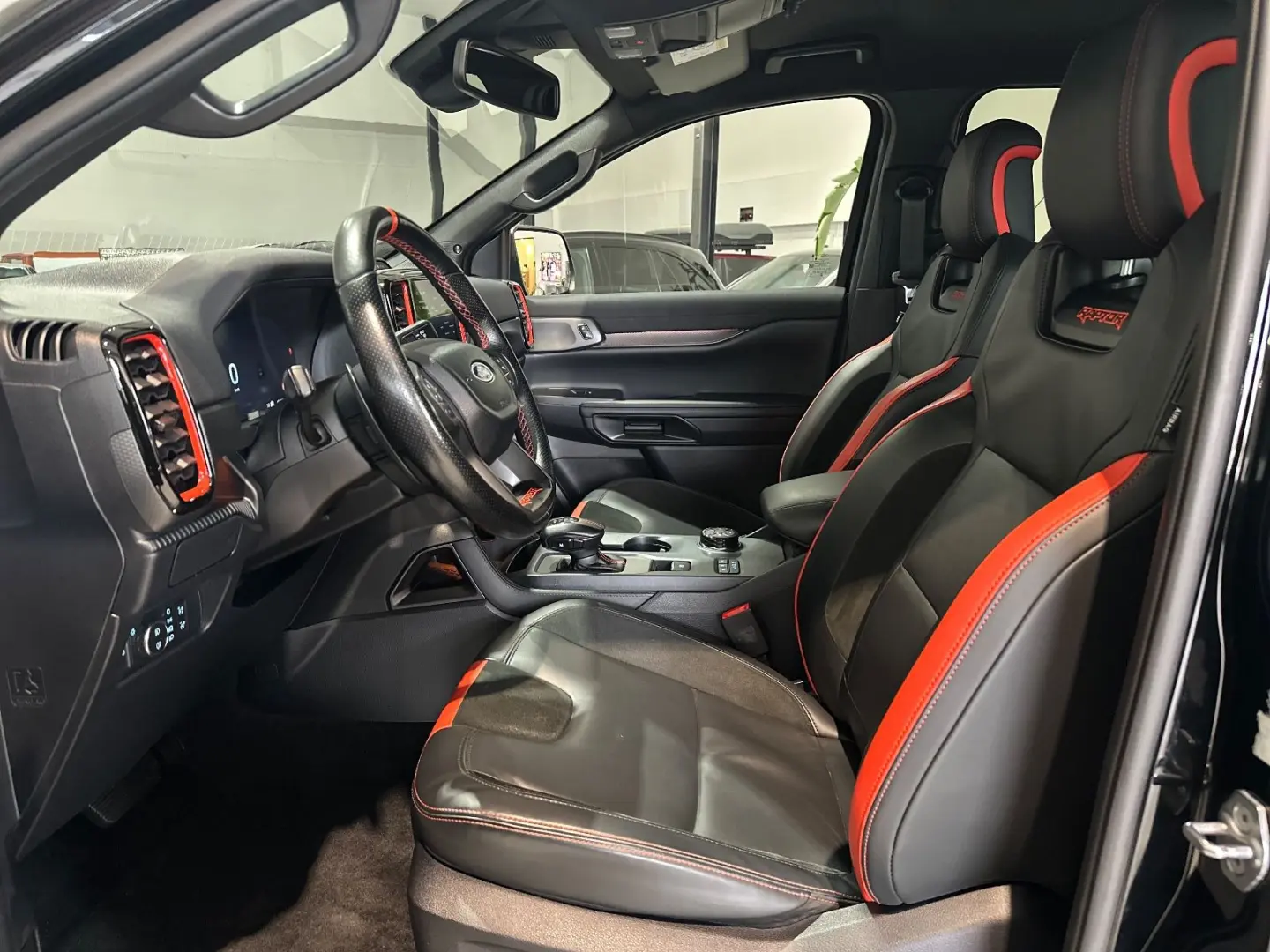 Ford Ranger Raptor e-4WD  Virtual B&O ACC