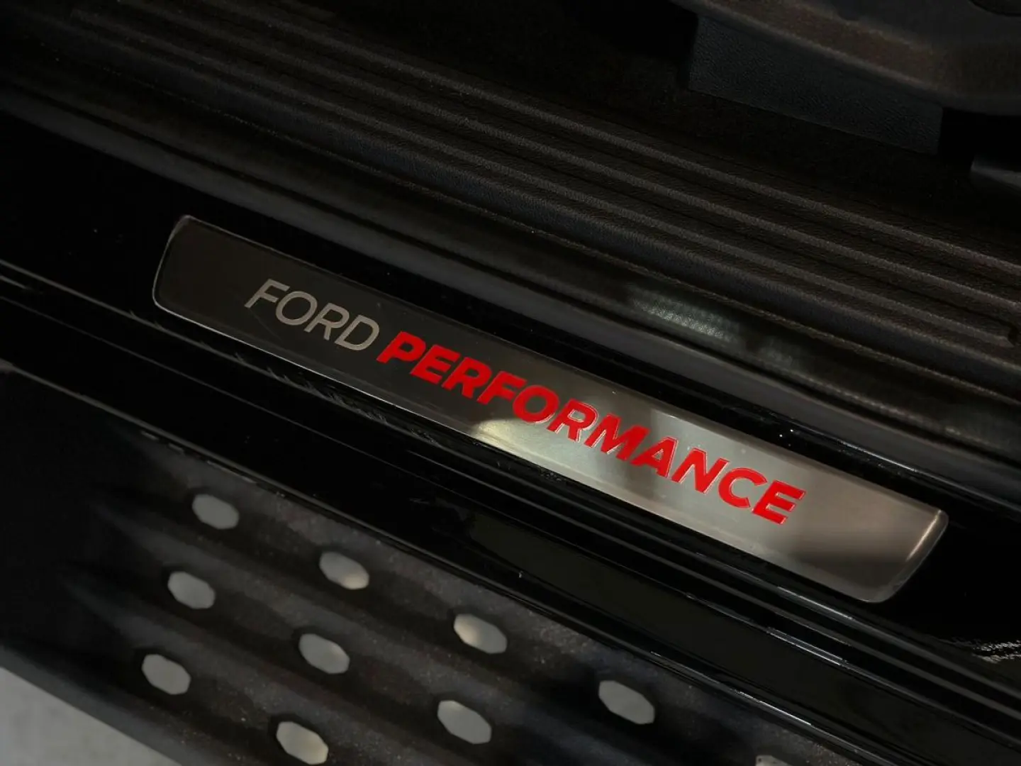 Ford Ranger Raptor e-4WD  Virtual B&O ACC