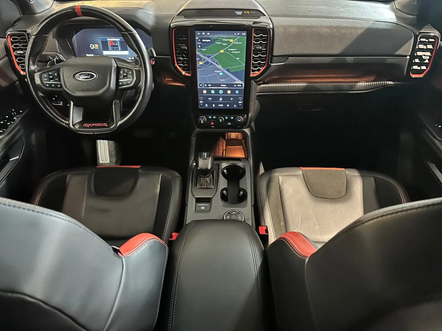 Ford Ranger Raptor e-4WD  Virtual B&O ACC