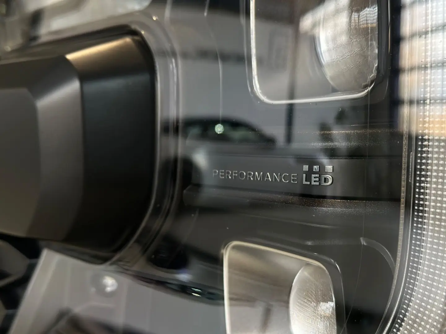 Ford Ranger Raptor e-4WD  Virtual B&O ACC