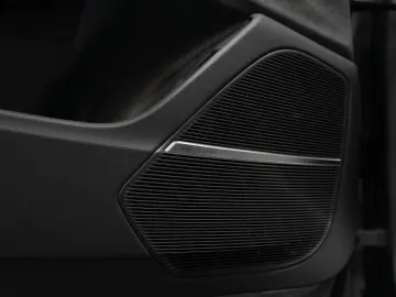 RSQ8 4.0 TFSI DESIGN KERAMIK DYNAMIK CARBON VMAX