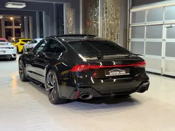 RS7 Sportback 4.0 TFSI quattro~HEAD-UP~PANO~MATR