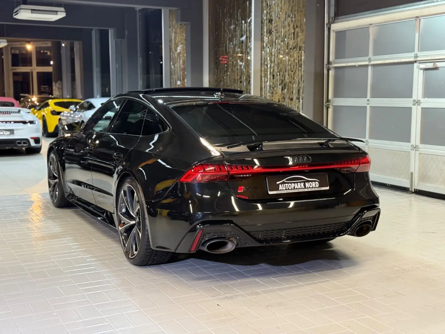 RS7 Sportback 4.0 TFSI quattro~HEAD-UP~PANO~MATR