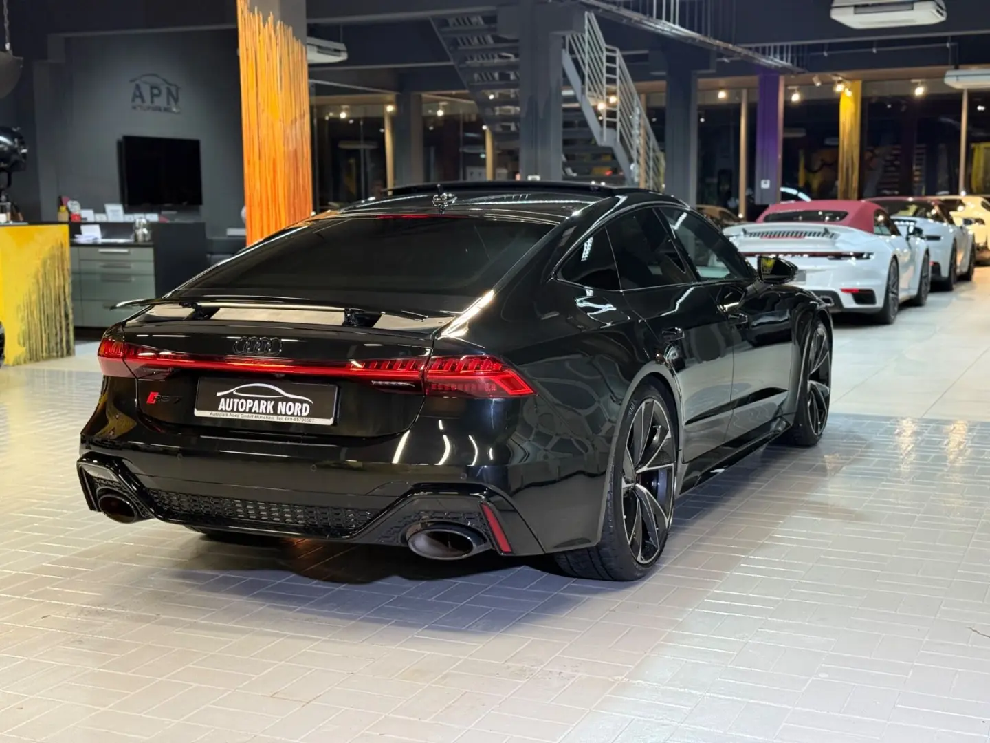 RS7 Sportback 4.0 TFSI quattro~HEAD-UP~PANO~MATR